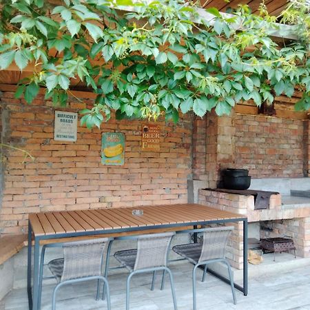 Vila Roxana Pangarati Bagian luar foto
