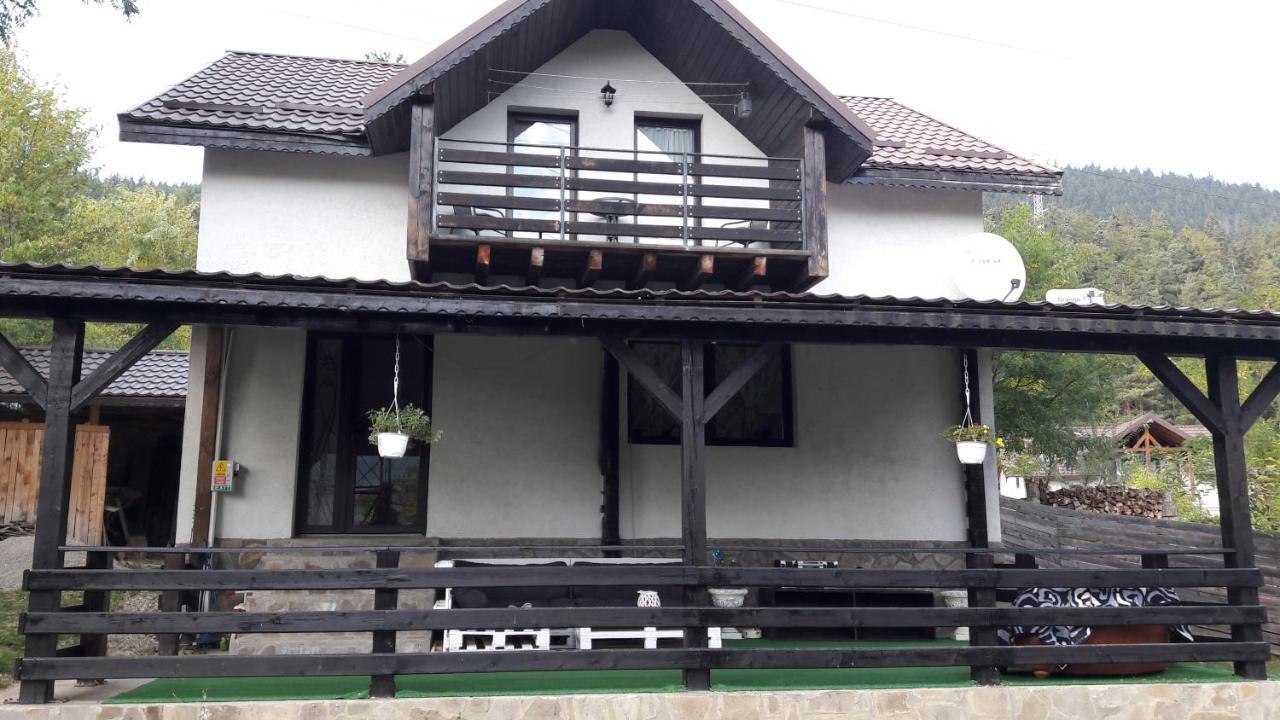 Vila Roxana Pangarati Bagian luar foto