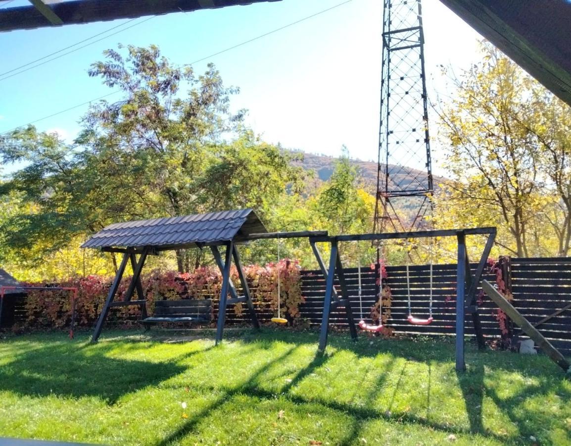 Vila Roxana Pangarati Bagian luar foto